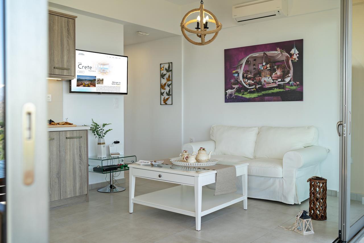 Sellia Resort Плакиас Экстерьер фото